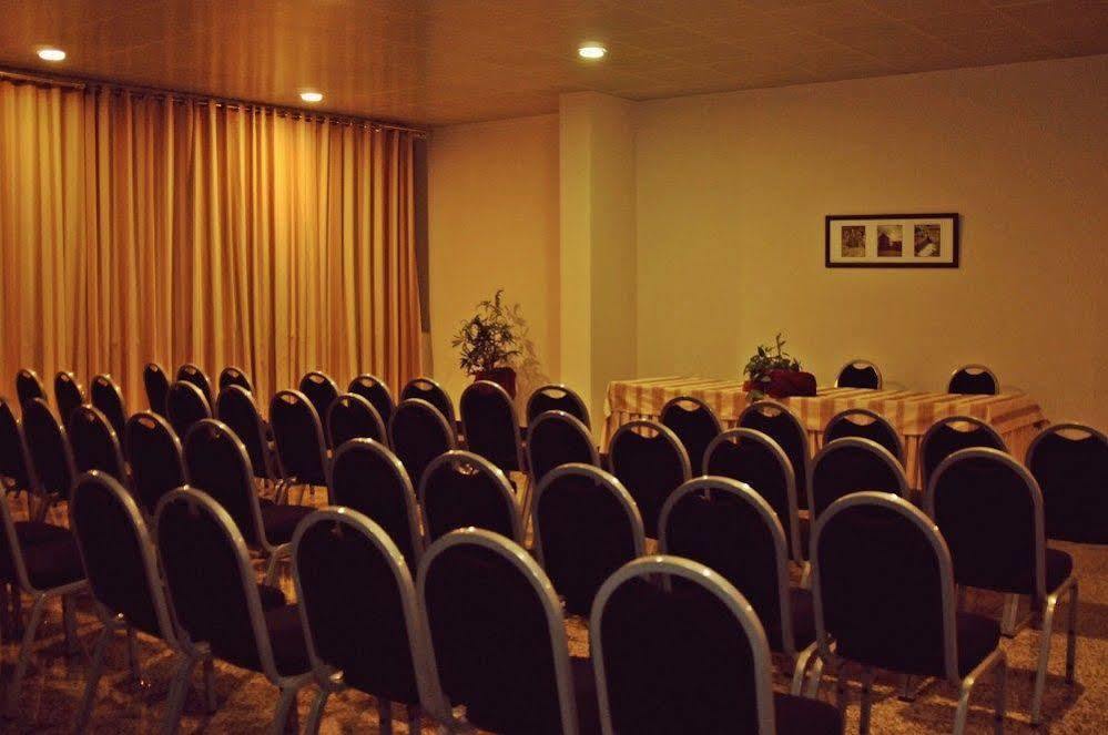 Hotel Monte Rio Aguieira Almaça Extérieur photo